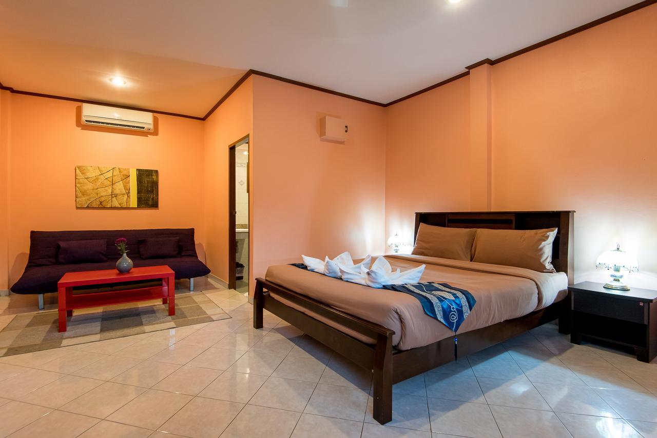 Tananza Resort & Homestay Phuket Nai Harn Luaran gambar